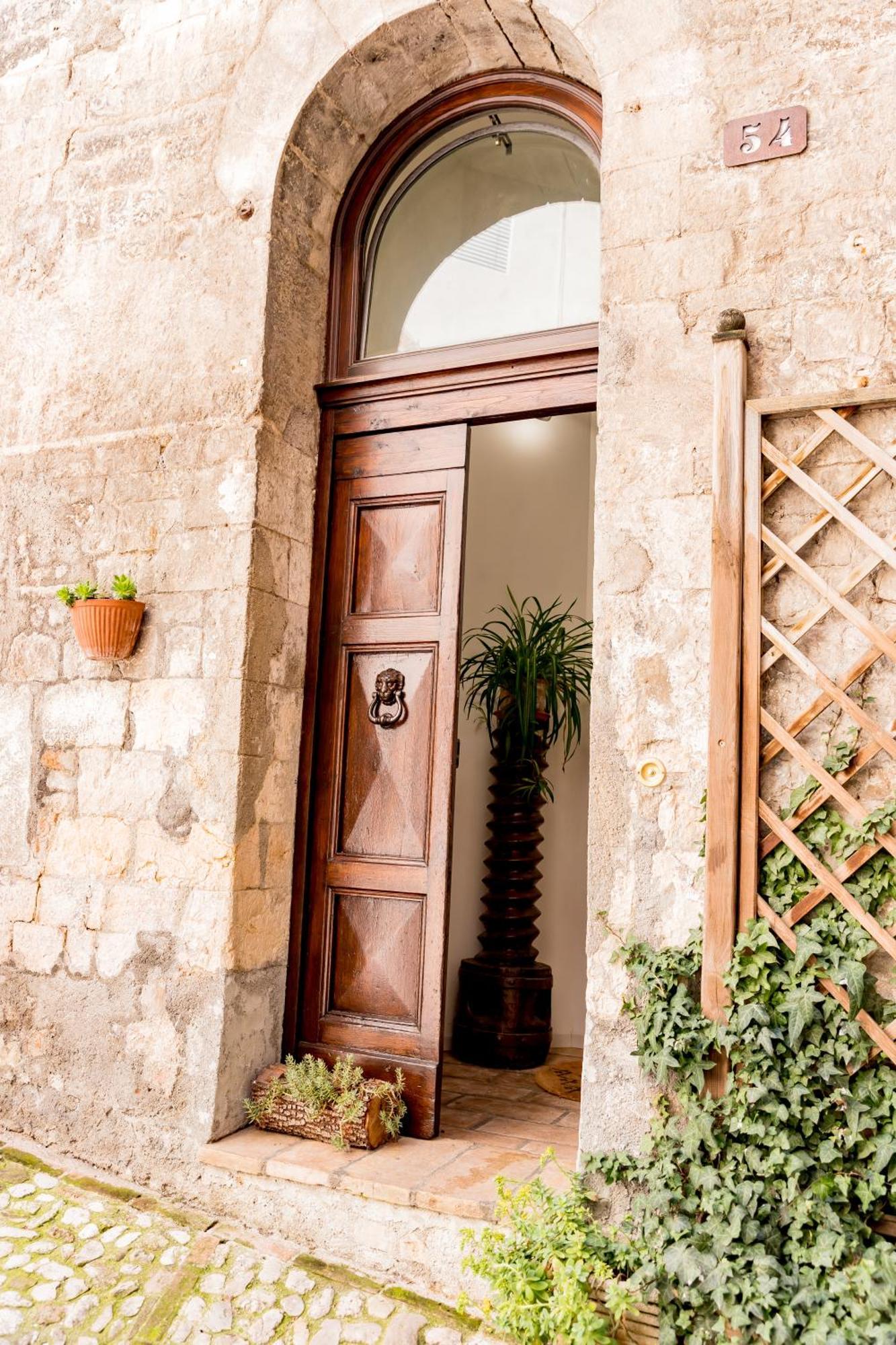 Appartamento In Centro Via Porta Fuga Spoleto Exterior foto
